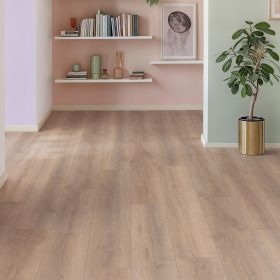 Laminat Parke Balterio 957 klasik ahşap görünümlü bir üründür.